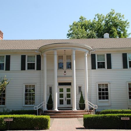 Bear Creek Inn Merced Exterior photo